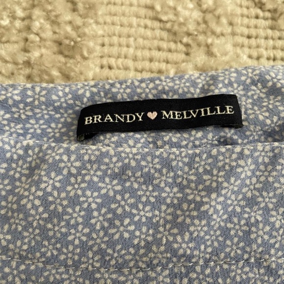 Brandy Melville GENEVIEVE SKIRT Flowey wrap skirt with floral print 100% viscos - Picture 3 of 3